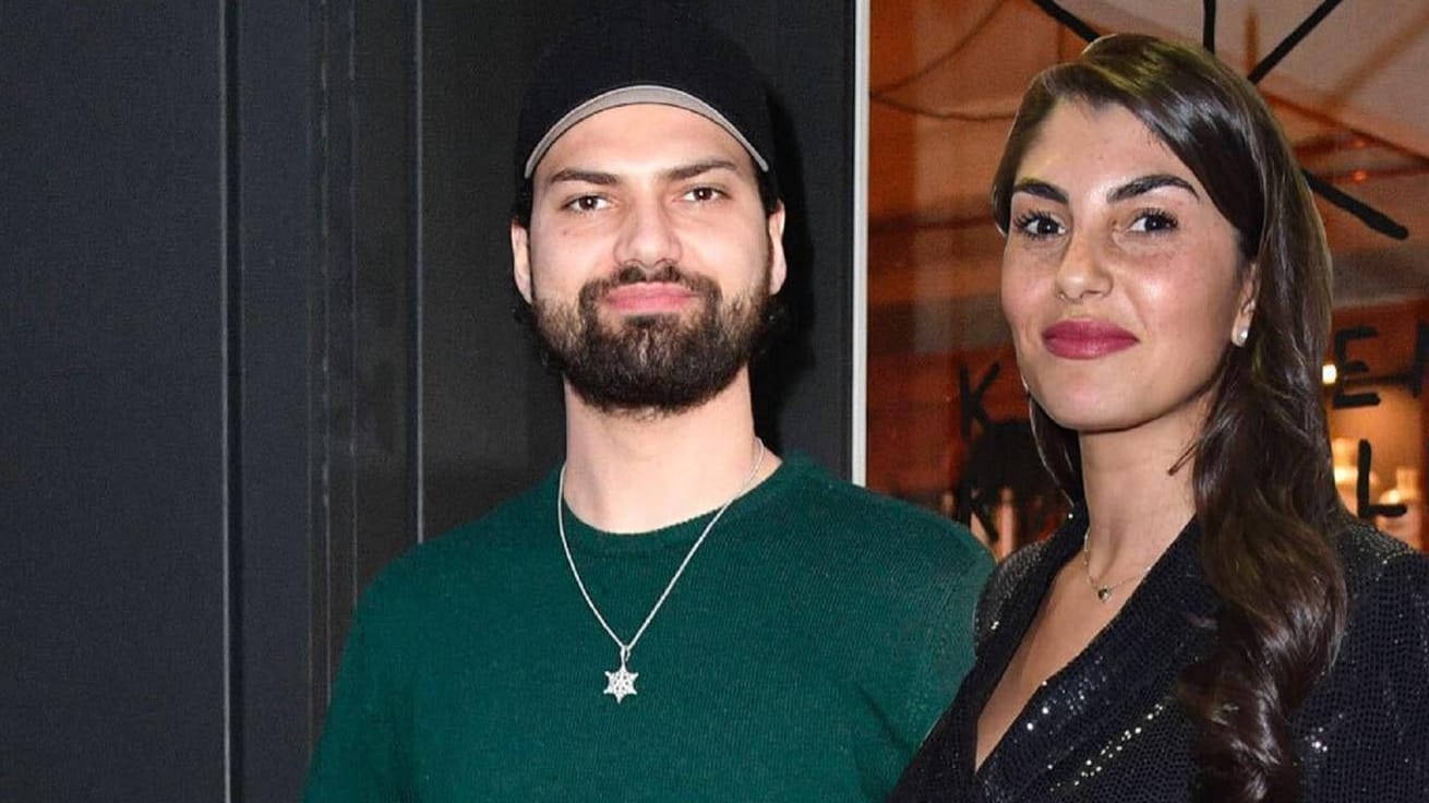 Jimi Blue Ochsenknecht und Yeliz Koc: Das Paar trennte sich kurz vor der Geburt der gemeinsamen Tochter. Jimi Blue Ochsenknecht und Yeliz Koc: Das Paar trennte sich kurz vor der Geburt der gemeinsamen Tochter.