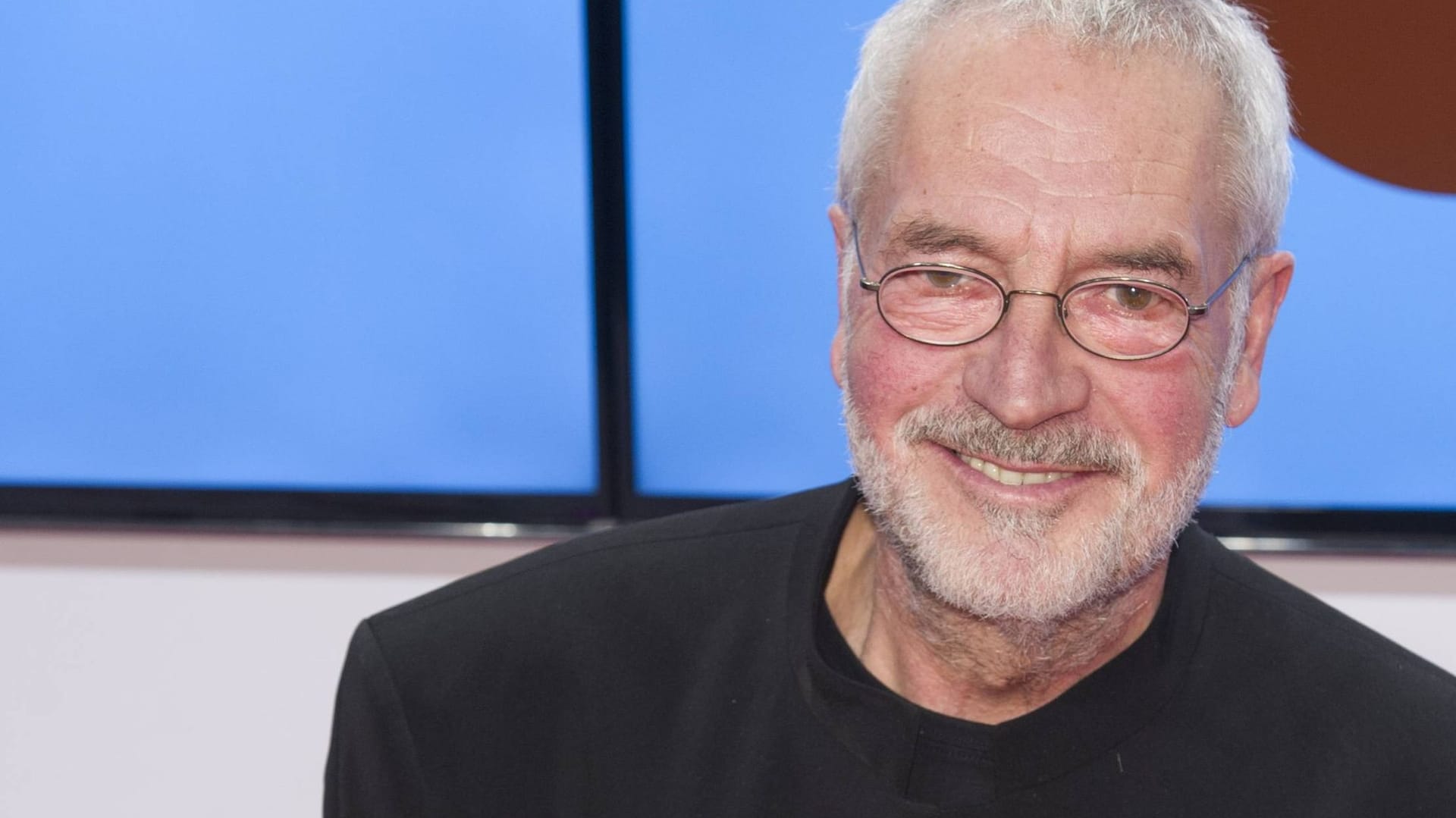 Björn-Hergen Schimpf: Der Moderator trauert um seine Frau. Björn-Hergen Schimpf: Der Moderator trauert um seine Frau.