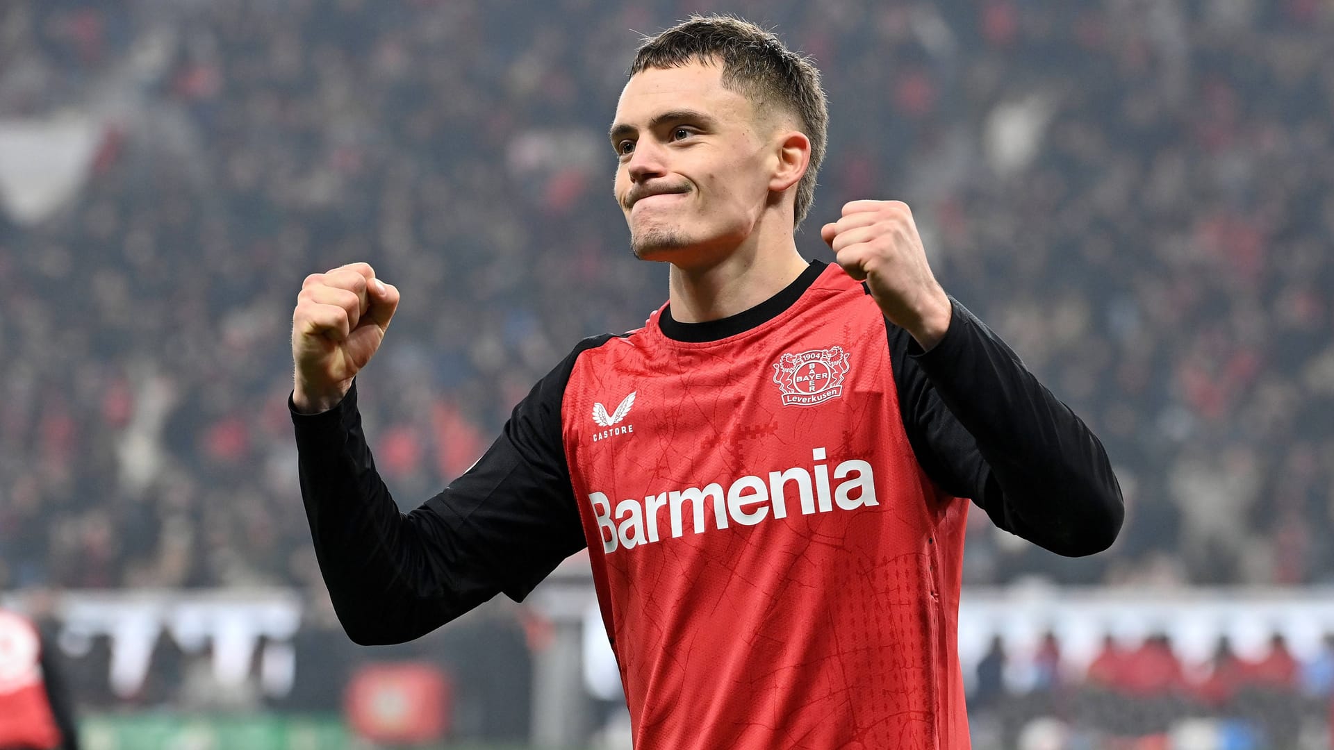 Kommende Saison im Trikot des FC Liverpool: Florian Wirtz' Abschied von Bayer Leverkusen ist endgültig perfekt. Kommende Saison im Trikot des FC Liverpool: Florian Wirtz' Abschied von Bayer Leverkusen ist endgültig perfekt.