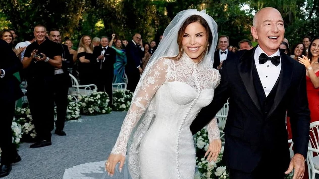 Lauren Sánchez und Jeff Bezos: Sie heirateten am Freitagabend in Venedig. Lauren Sánchez und Jeff Bezos: Sie heirateten am Freitagabend in Venedig.