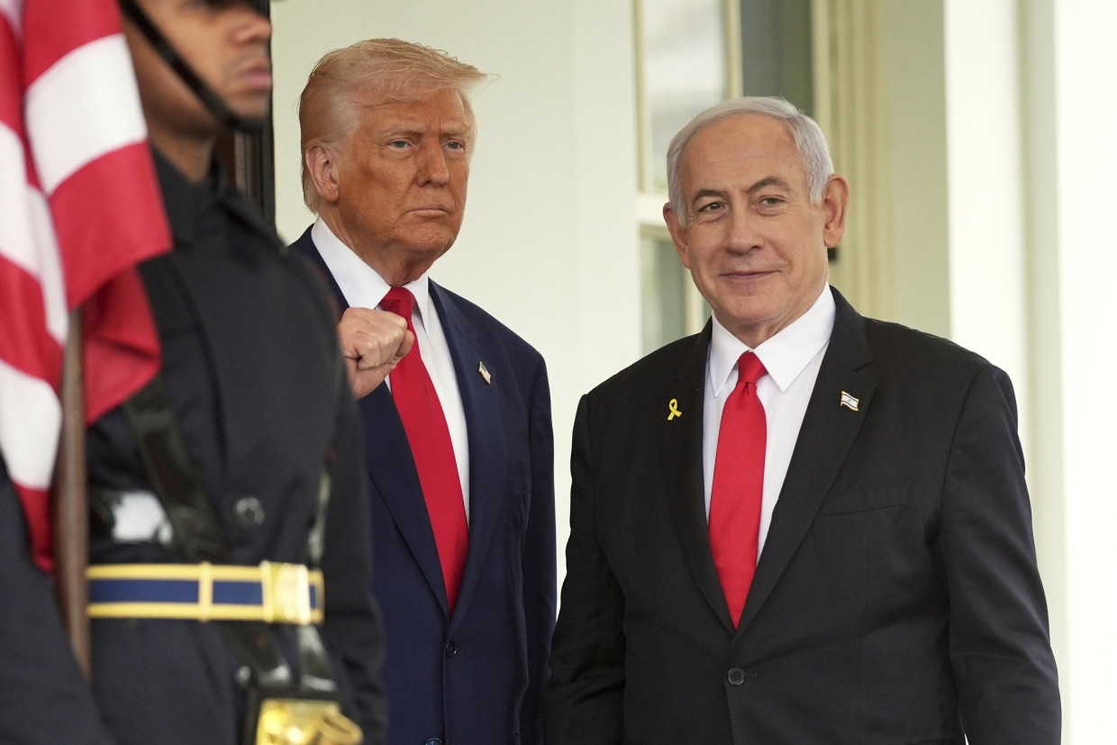 Israels Ministerpräsident Benjamin Netanjahu, hier am 7. April bei einem Besuch in Washington, drängte Trump zum Angriff auf Iran.