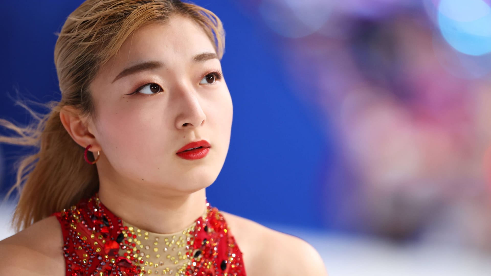 Kaori Sakamoto: Sie gewann bei den Winterspielen 2022 in Peking Einzel-Bronze sowie Mannschafts-Silber. Kaori Sakamoto: Sie gewann bei den Winterspielen 2022 in Peking Einzel-Bronze sowie Mannschafts-Silber.