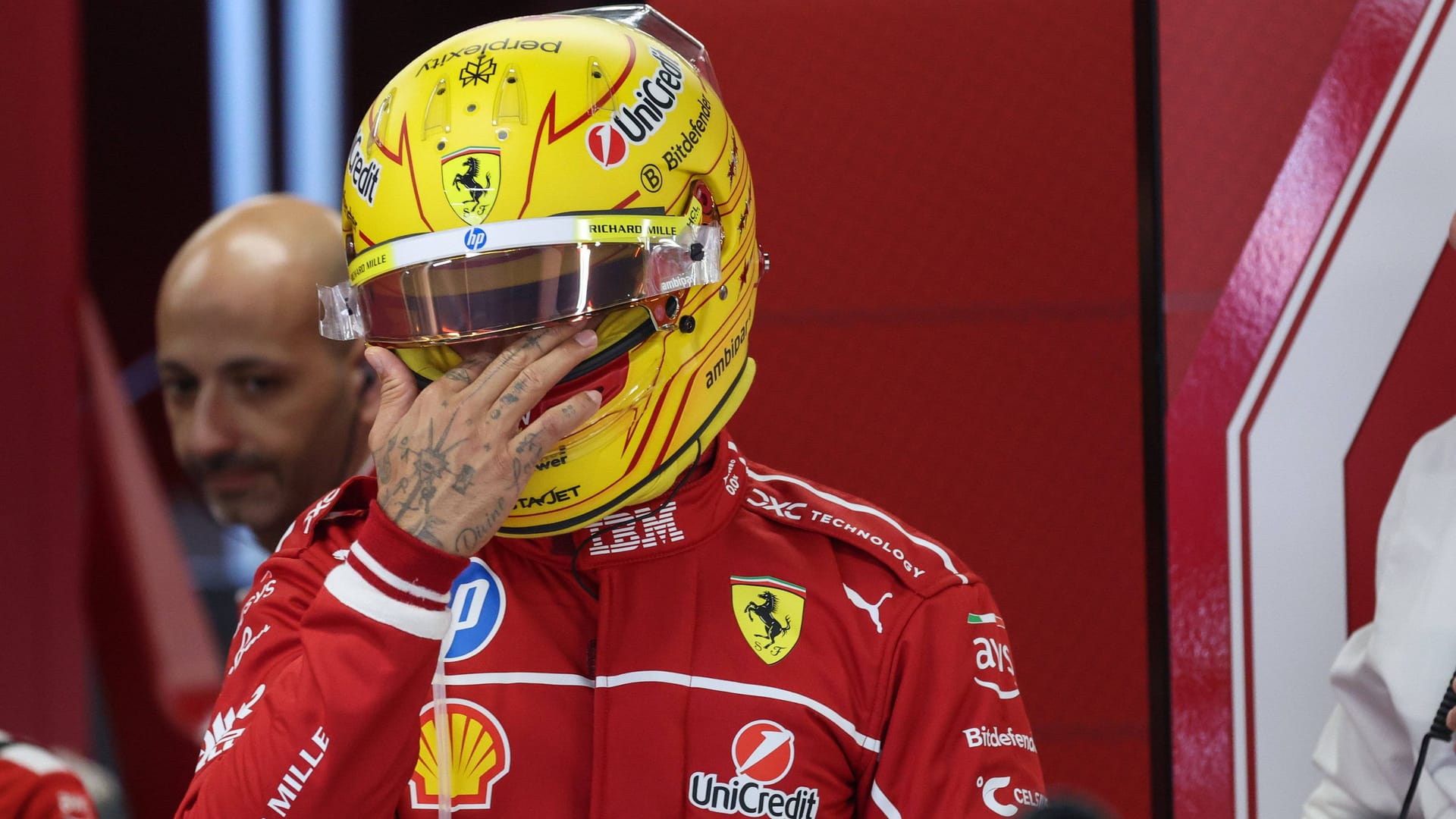 Lewis Hamilton: Er belegte in Spanien den siebten Platz und hatte im Anschluss mit seinen Emotionen zu kämpfen. Lewis Hamilton: Er belegte in Spanien den siebten Platz und hatte im Anschluss mit seinen Emotionen zu kämpfen.