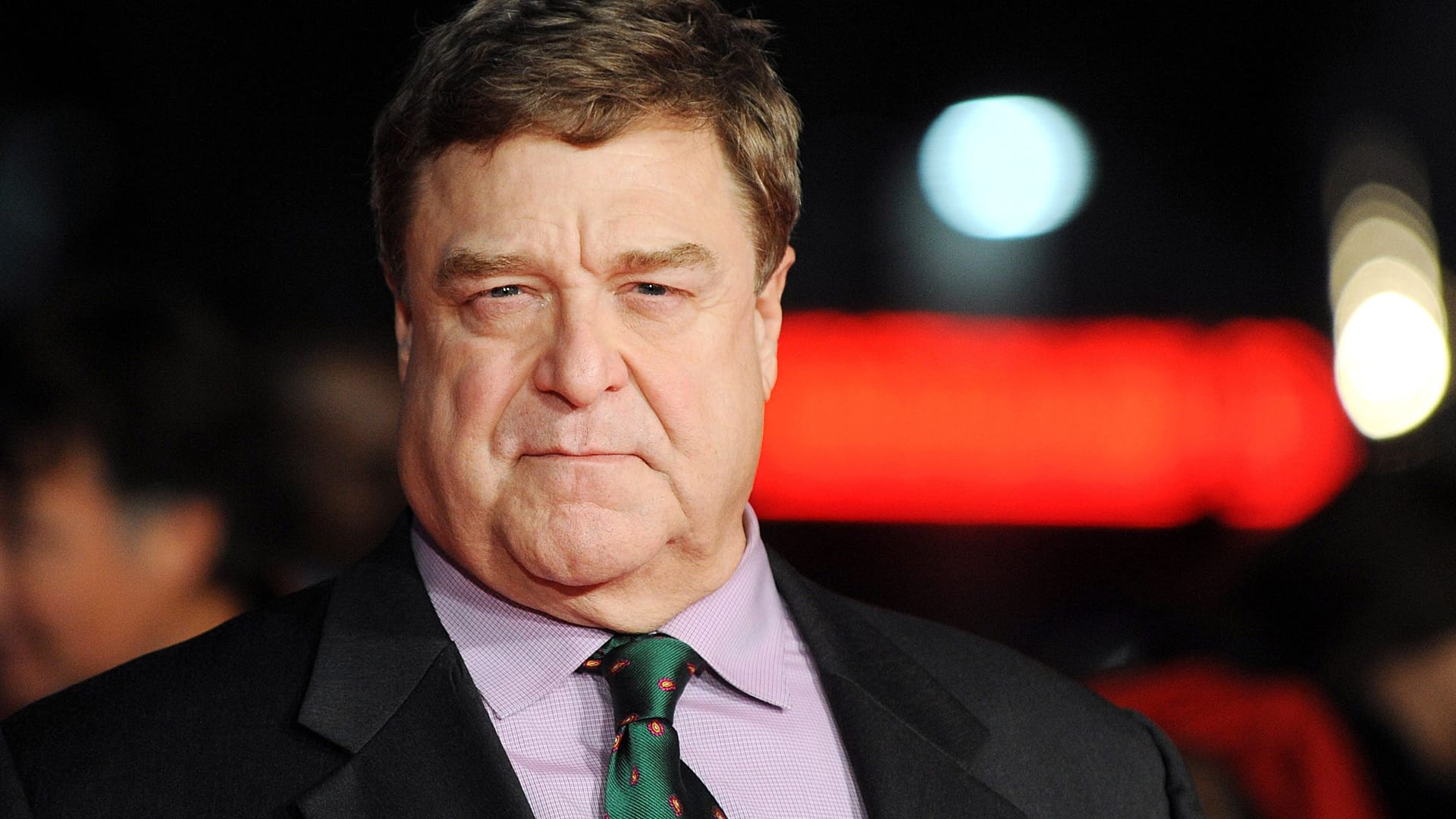 John Goodman kaufte sein Haus vor etwa 15 Jahren. John Goodman kaufte sein Haus vor etwa 15 Jahren.