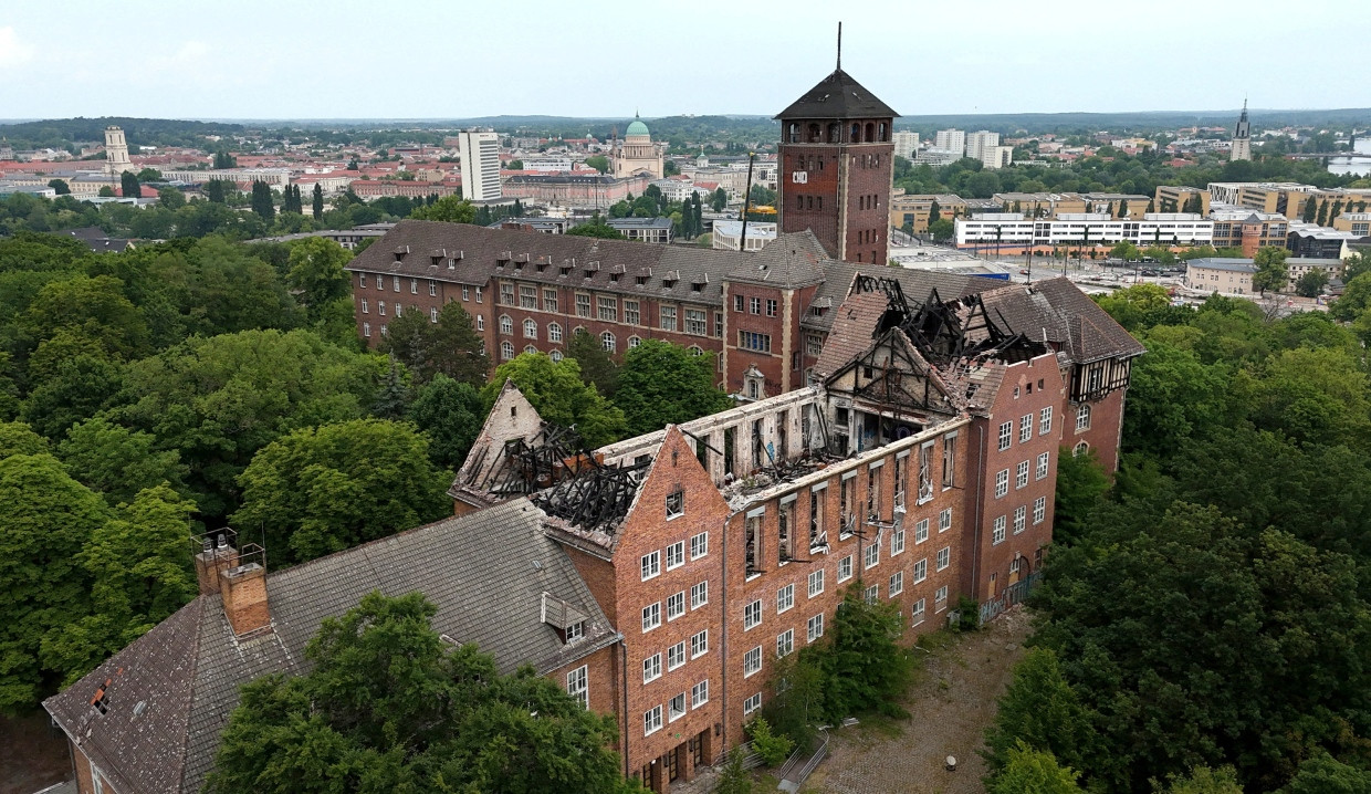 Der Gebäudekomplex auf dem Brauhausberg in Potsdam.
