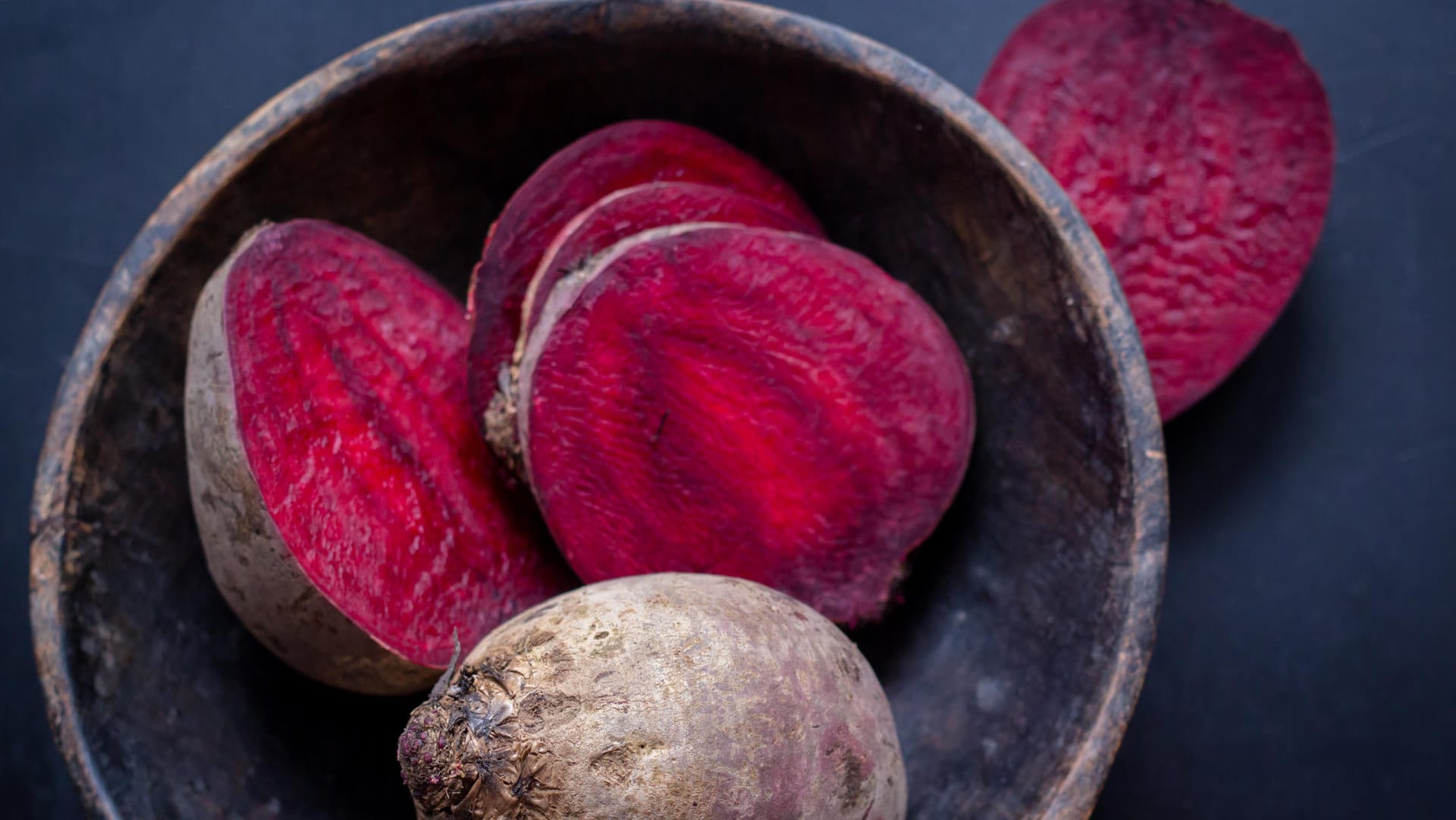 Rote Bete: Das Wurzelgemüse gilt als heimisches Superfood. Rote Bete: Das Wurzelgemüse gilt als heimisches Superfood.