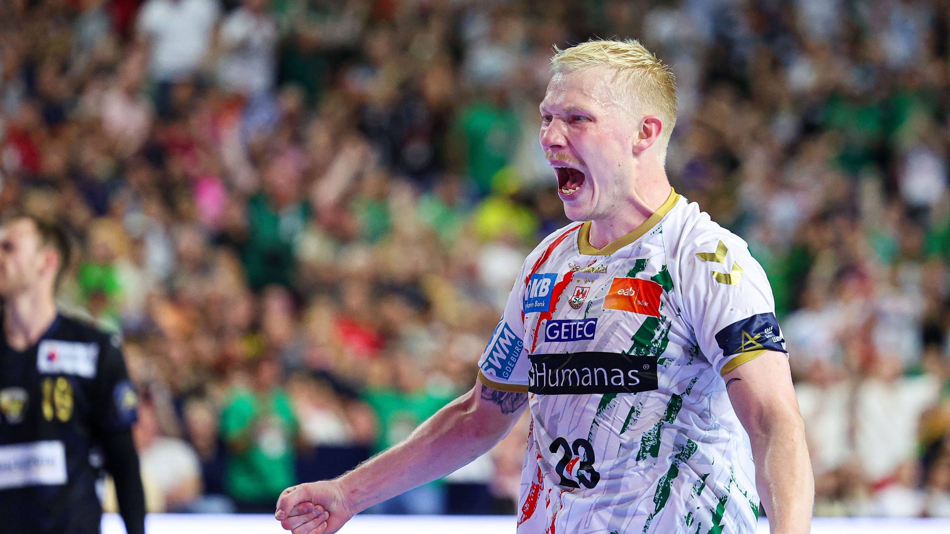 Magnus Saugstrup jubelt: Er gewann mit Magdeburg die Champions League. Magnus Saugstrup jubelt: Er gewann mit Magdeburg die Champions League.