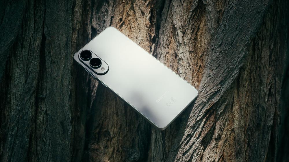 Samsung Galaxy S25 Edge: Ein Leichtgewicht: das Samsung Galaxy S25 Edge