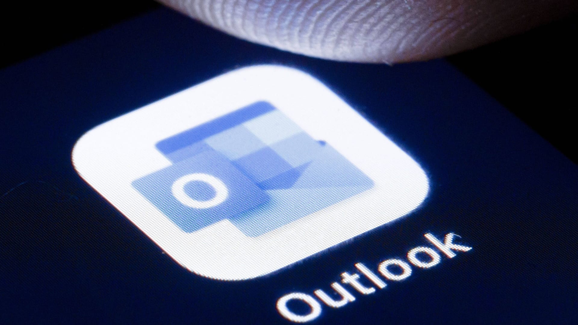 Reichlich Probleme: Der Mail-Service von Microsoft kämpft derzeit mit technischen Problemen. Reichlich Probleme: Der Mail-Service von Microsoft kämpft derzeit mit technischen Problemen.