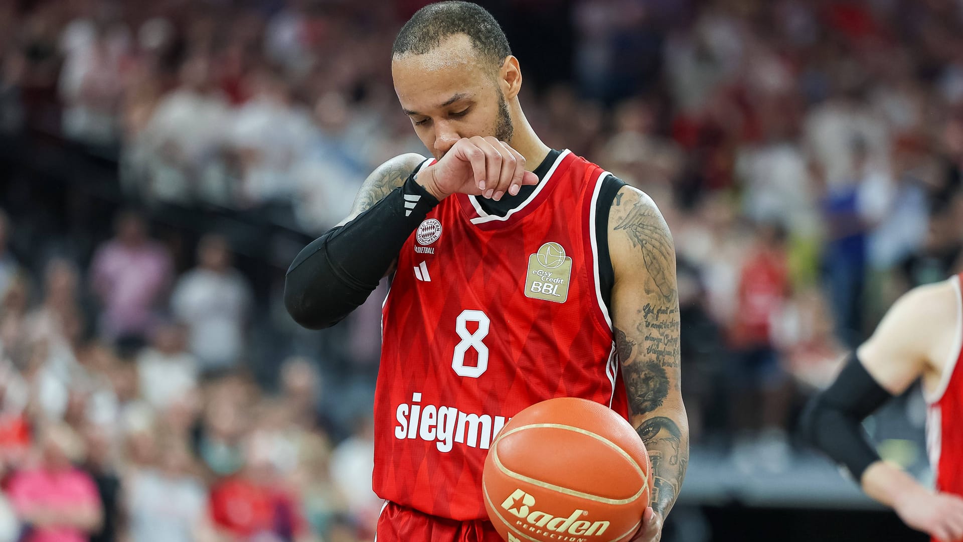 Bayerns Shabazz Napier beim Freiwurf gegen Ulm: Die Münchner dürfen sich in der Finalserie nun nichts mehr leisten. Bayerns Shabazz Napier beim Freiwurf gegen Ulm: Die Münchner dürfen sich in der Finalserie nun nichts mehr leisten.
