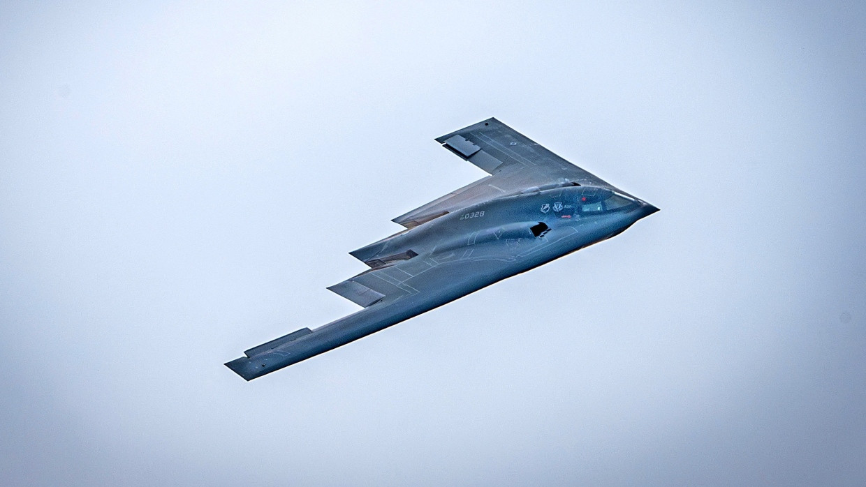 Am Angriff gegen Iran beteiligt: Ein amerikanischer B-2-Bomber über Missouri im September 2024