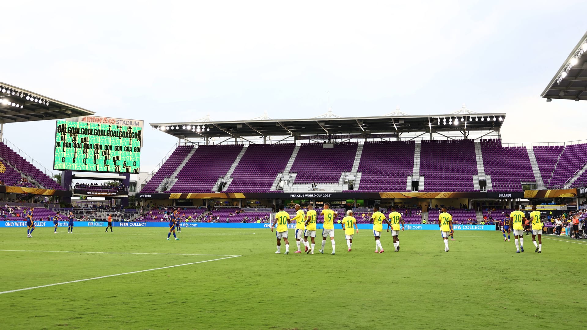 Das Inter&Co Stadium in Orlando (Florida) beim Spiel zwischen Mamelodi und Ulsan: Die Zuschauerzahl war überraschend niedrig. Das Inter&Co Stadium in Orlando (Florida) beim Spiel zwischen Mamelodi und Ulsan: Die Zuschauerzahl war überraschend niedrig.