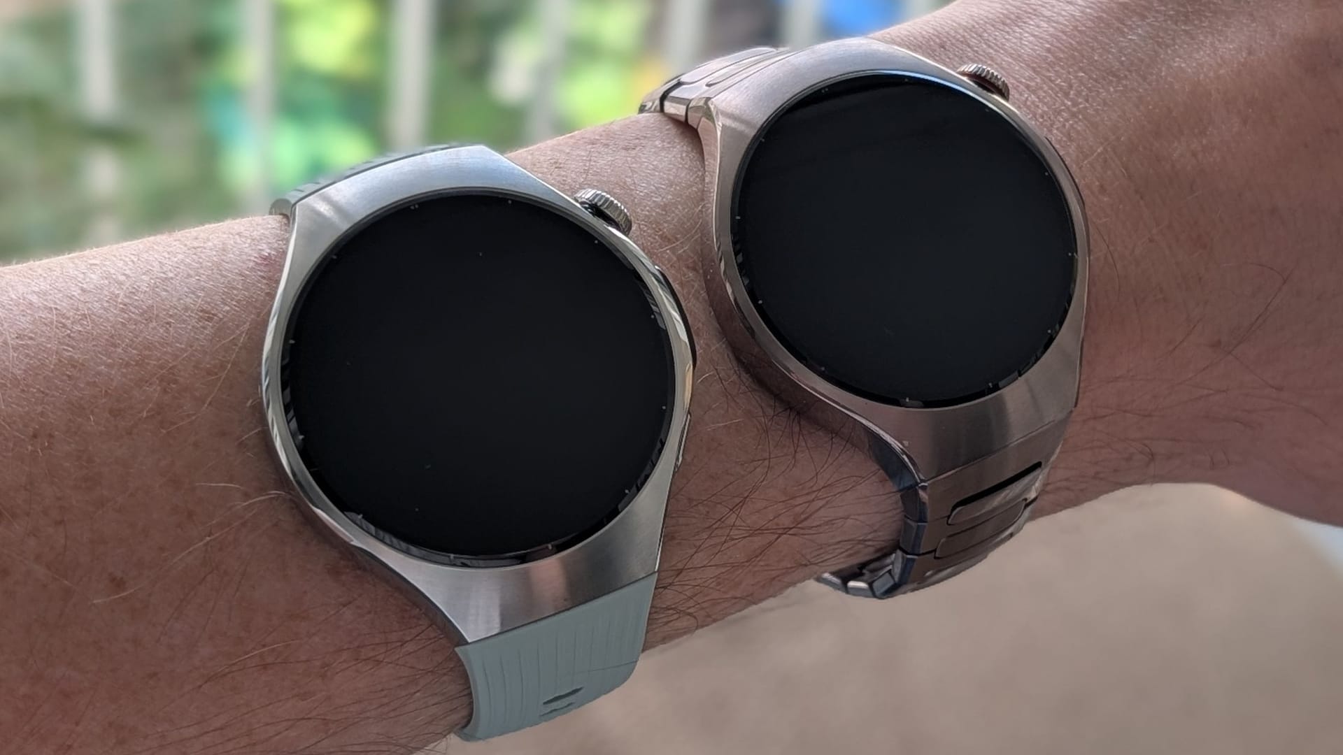 Huawei Watch 5 im Test: Das neue 42mm-Modell ist in verschiedenen Varianten und Farben erhältlich. Huawei Watch 5 im Test: Das neue 42mm-Modell ist in verschiedenen Varianten und Farben erhältlich.