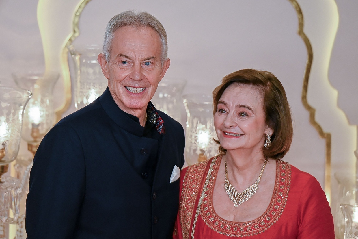 Die Gästeliste war hochkarätig: Tony Blair mit seiner Frau Cherie bei der Hochzeit von Anant Ambani und Radhika Merchant