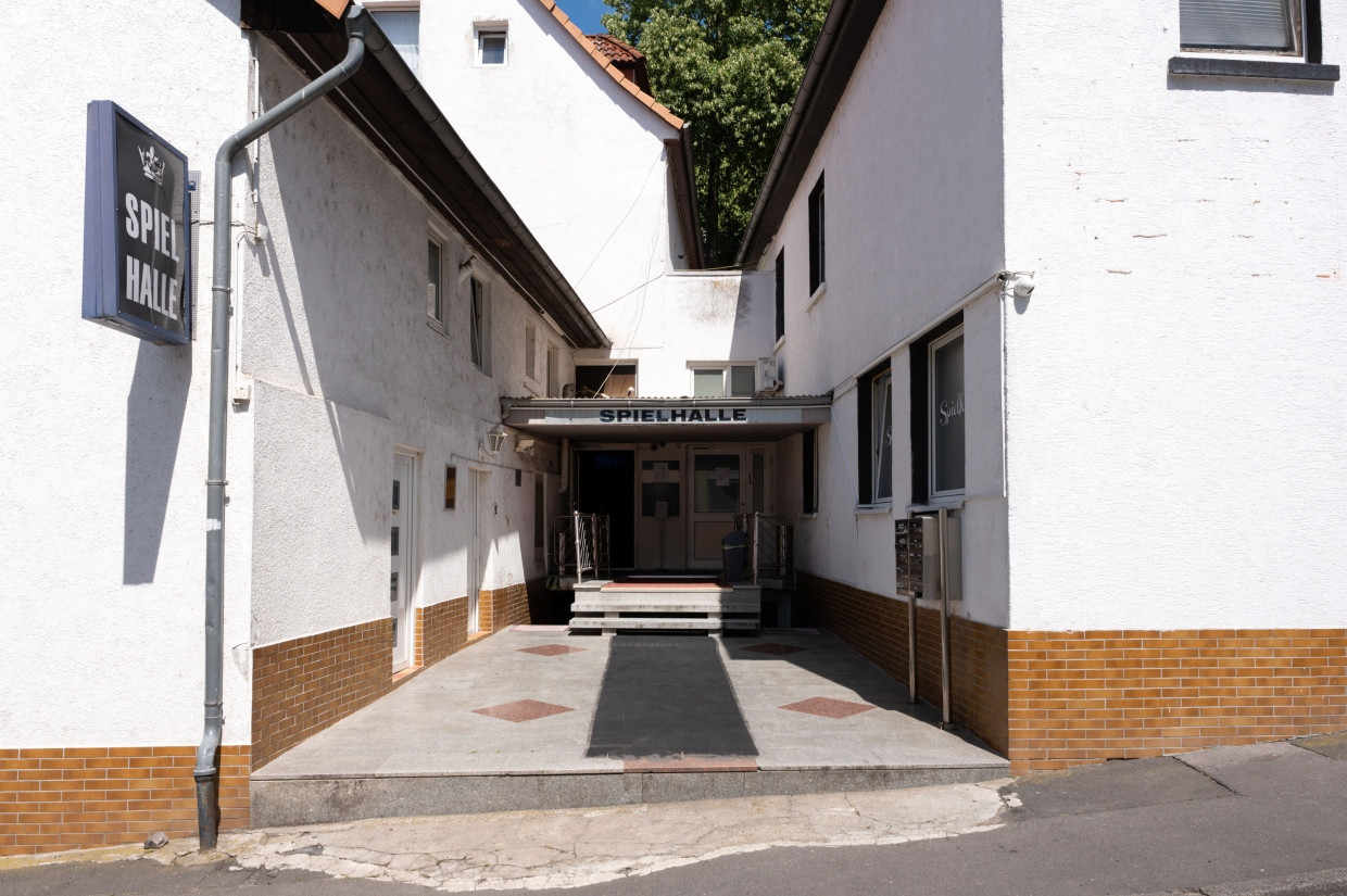 Diese Spielhalle in Friedberg musste schließen.