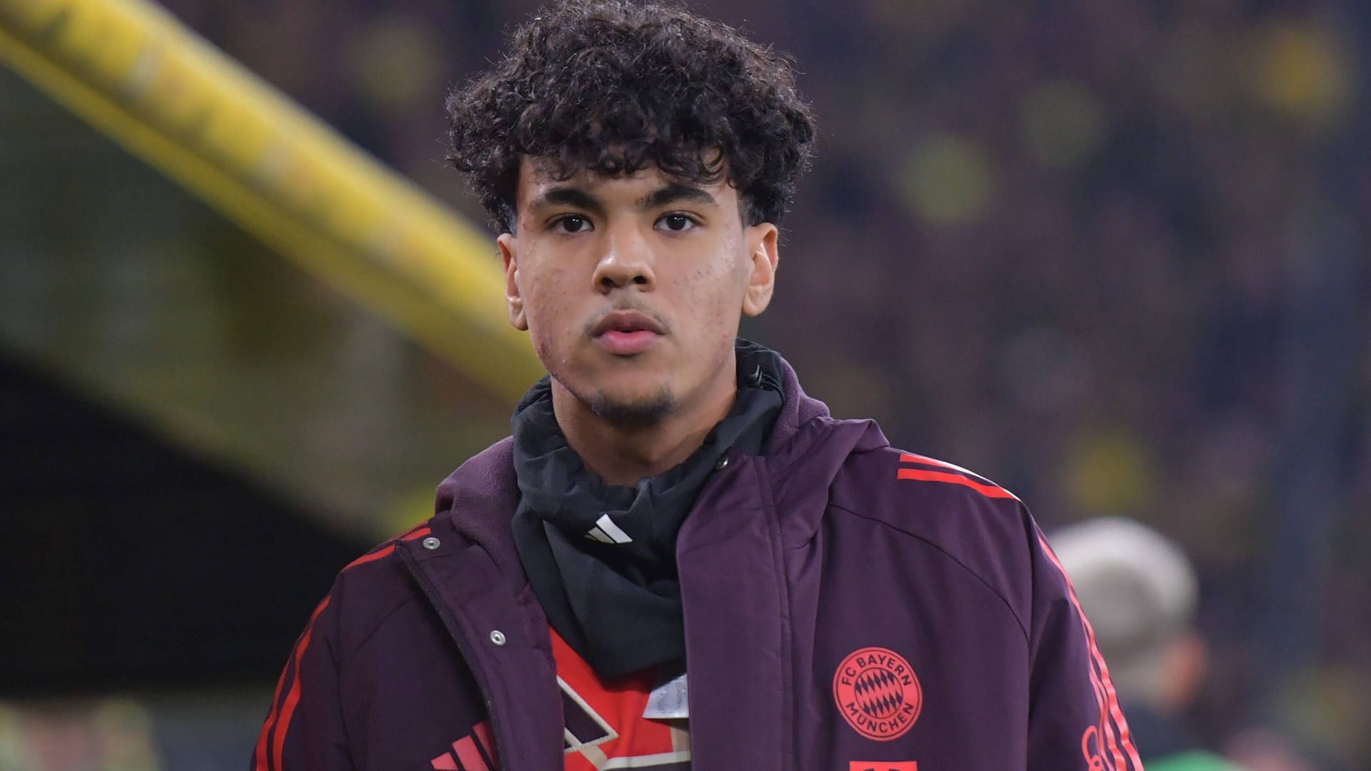 Adam Aznou (im Bild), Eric Dier und Arijon Ibrahimović (ab 88.): Kamen zu spät für eine Bewertung. Keine Note