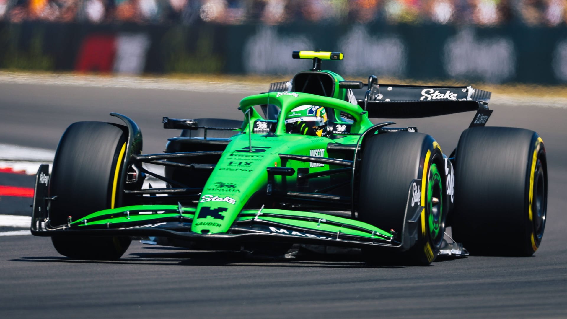 Gabriel Bortoleto: Der Brasilianer crashte mit seinem Sauber. Gabriel Bortoleto: Der Brasilianer crashte mit seinem Sauber.