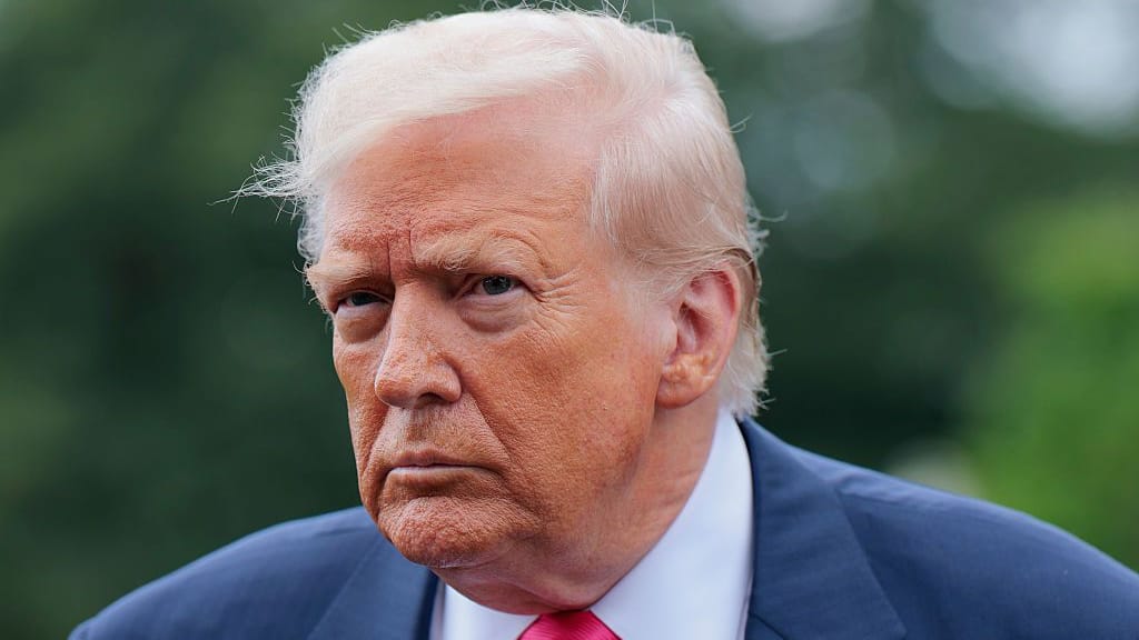 Donald Trump: Das Weiße Haus liefert eine Erklärung zum Gesundheitszustand des Präsidenten. Donald Trump: Das Weiße Haus liefert eine Erklärung zum Gesundheitszustand des Präsidenten.