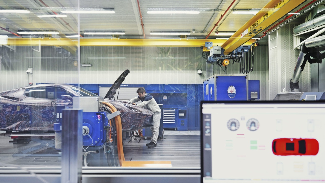 Knappes Gut: In der Maserati-Fabrik im italienischen Modena war im ersten Halbjahr nicht allzu viel los.