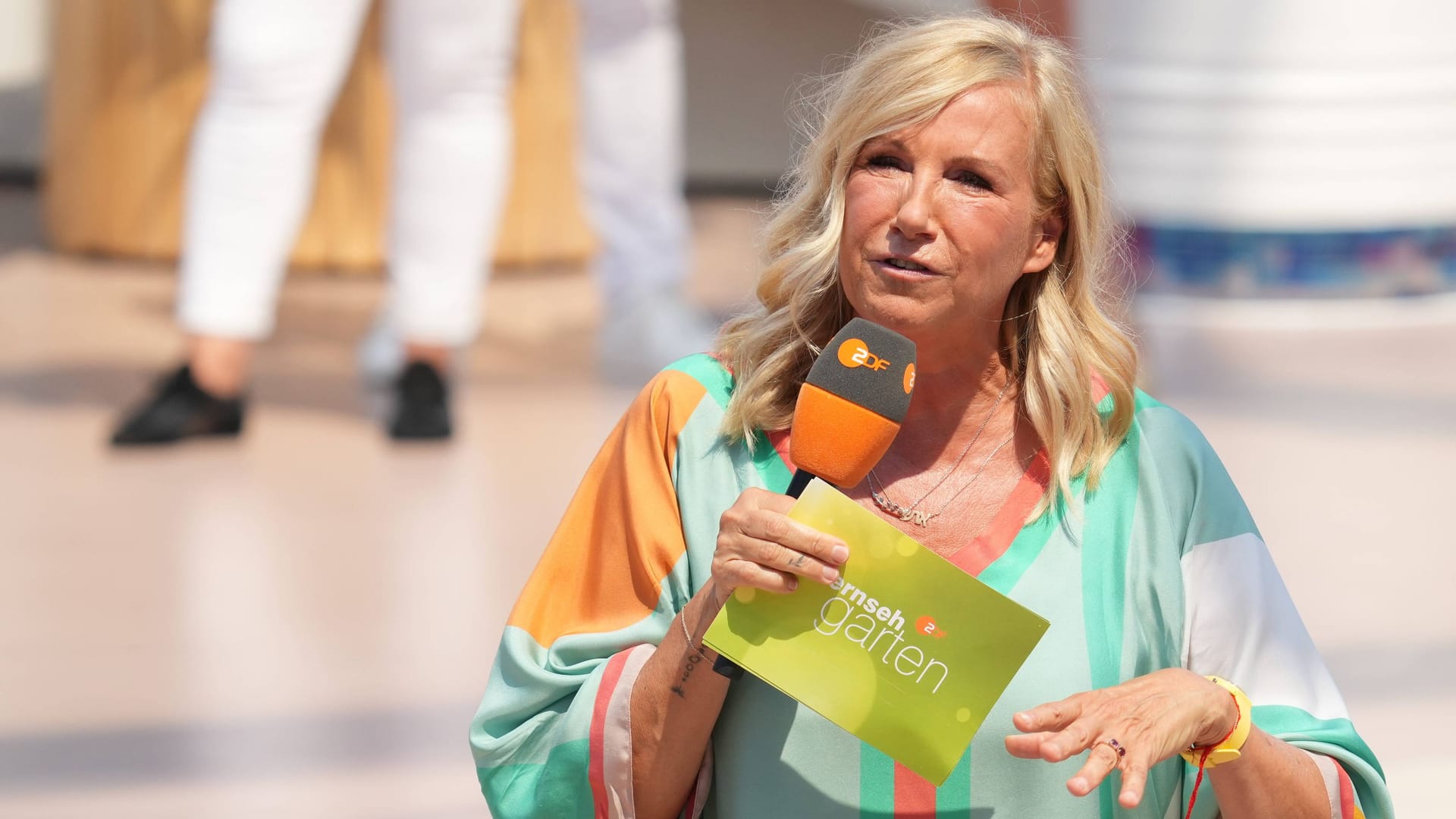 Andrea Kiewel: Sie ist seit 25 Jahren Moderatorin des "ZDF-Fernsehgarten". Andrea Kiewel: Sie ist seit 25 Jahren Moderatorin des "ZDF-Fernsehgarten".