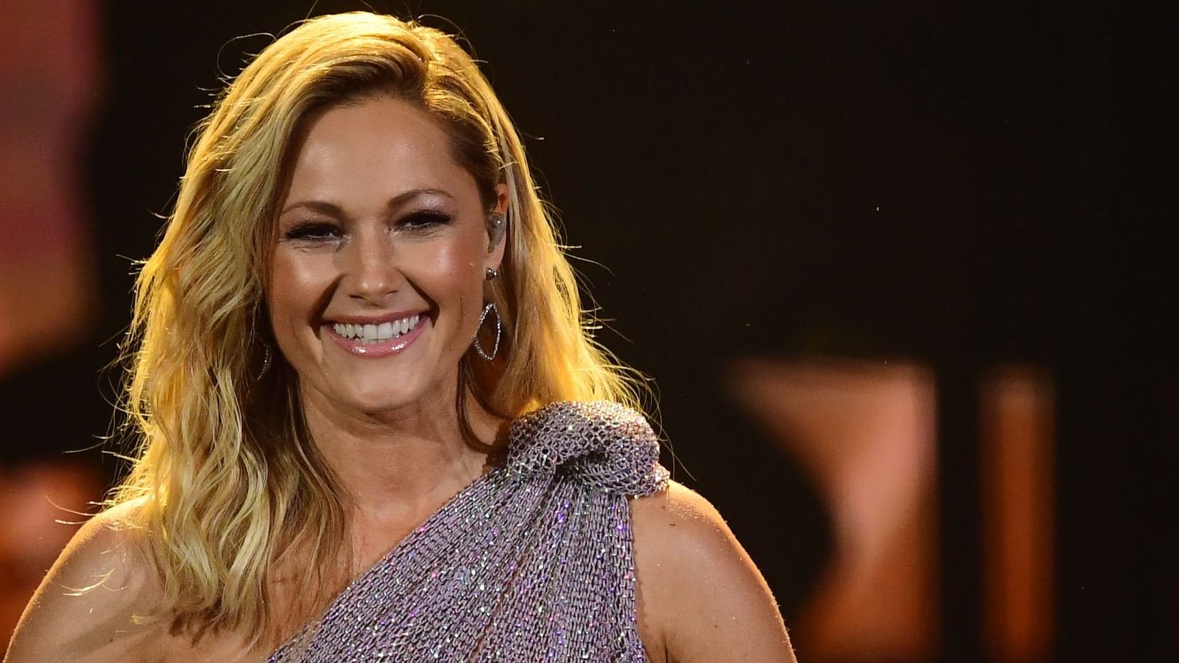 Helene Fischer: Die Sängerin meldete sich mit einer Weihnachtsshow im ZDF zurück. Helene Fischer: Die Sängerin meldete sich mit einer Weihnachtsshow im ZDF zurück.