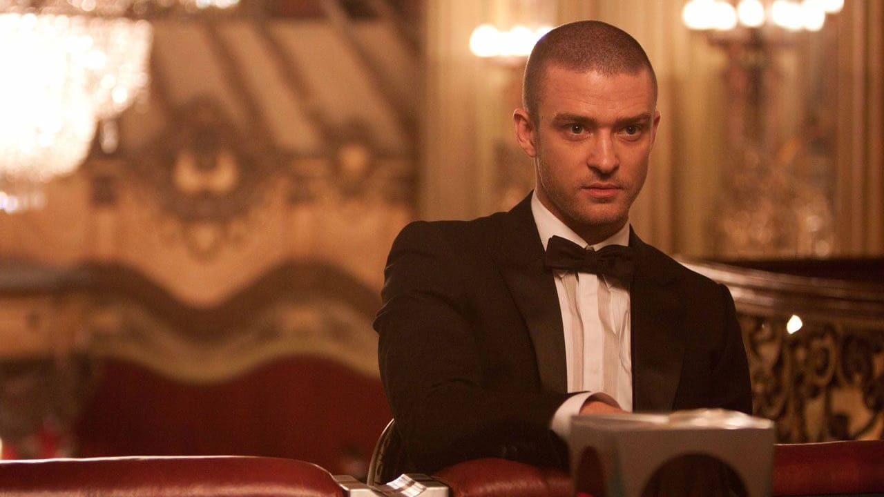 Justin Timberlake sitzt an einem Roulettetisch in einer Szene des Films "In Time". Justin Timberlake sitzt an einem Roulettetisch in einer Szene des Films "In Time".