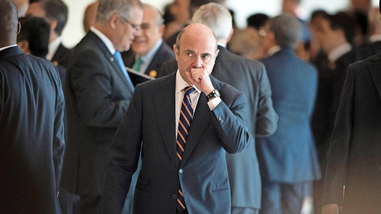 Unter Druck: Spaniens früherer Finanzminister Cristobal Montoro, damals beim G-20-Finanzministertreffen in der chinesischen Provinz Sichuan im Juli 2016
