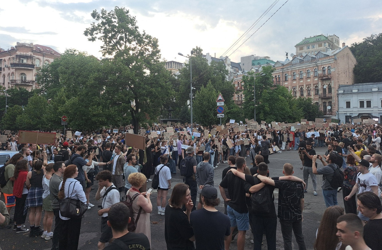 Am frühen Abend strömten die Demonstranten ins Stadtzentrum