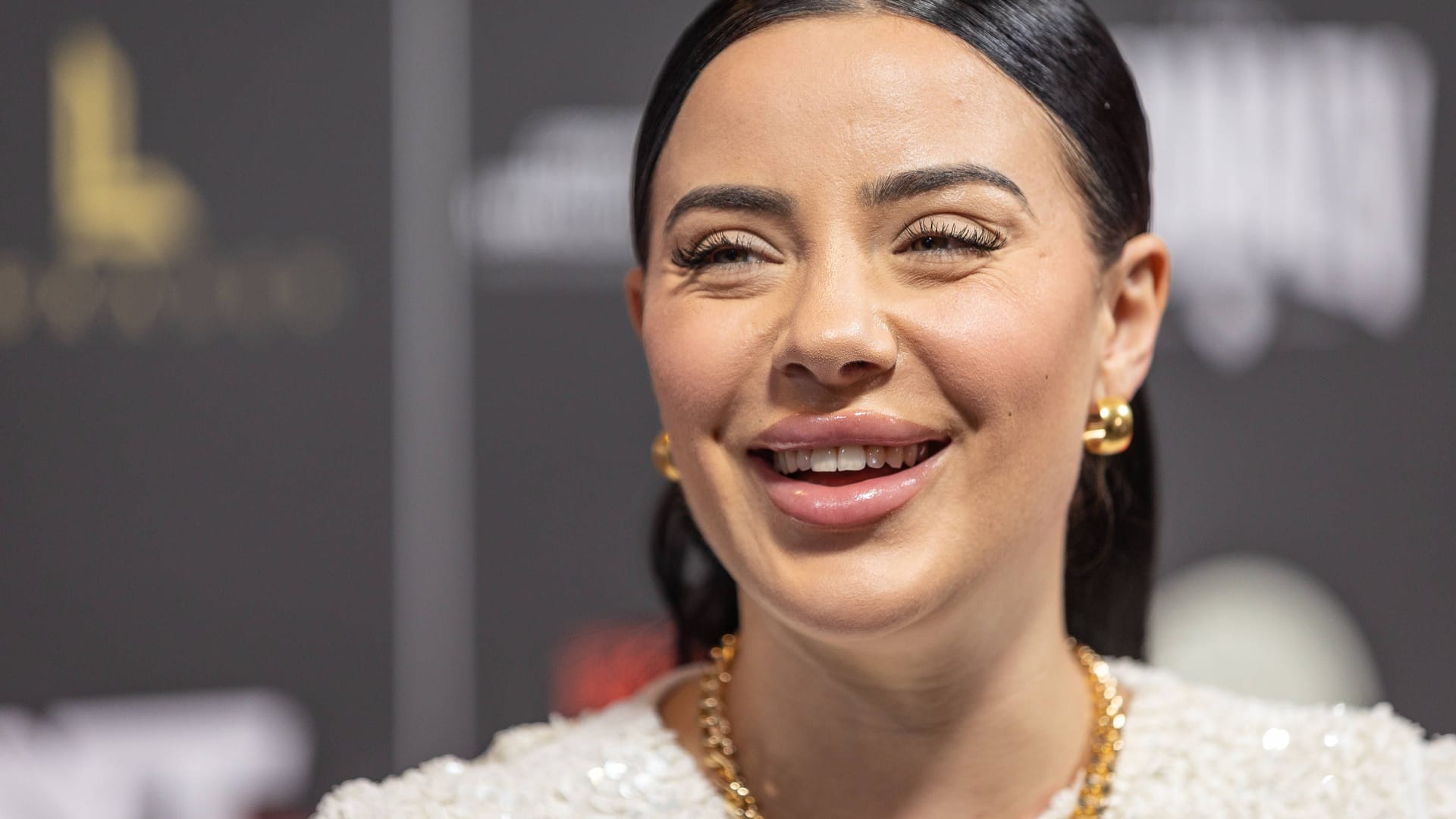 Leyla Lahouar: Die ehemalige Dschungelcamperin hat geheiratet. Leyla Lahouar: Die ehemalige Dschungelcamperin hat geheiratet.