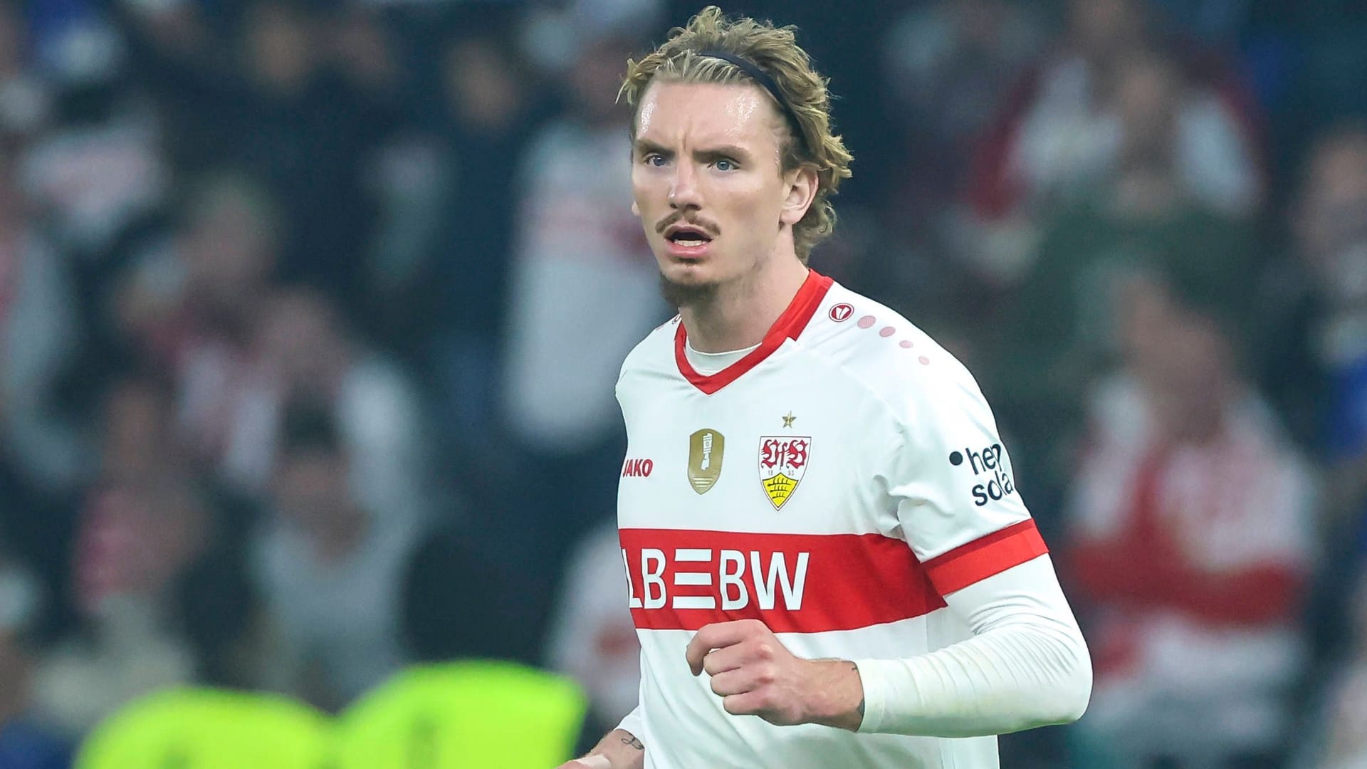 Auch in der kommenden Saison im Trikot des VfB Stuttgart? Nick Woltemade will dem Vernehmen nach zum FC Bayern München wechseln. Auch in der kommenden Saison im Trikot des VfB Stuttgart? Nick Woltemade will dem Vernehmen nach zum FC Bayern München wechseln.