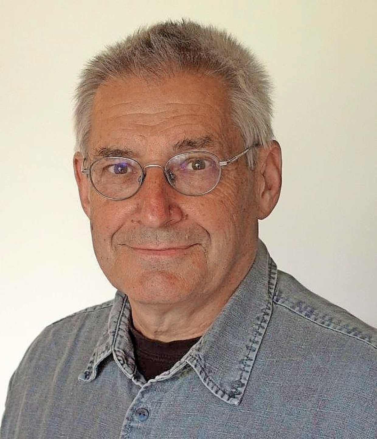 Professor Jürgen Heinze ist Zoologe an der Universität Regensburg und erforscht soziale Insekten.