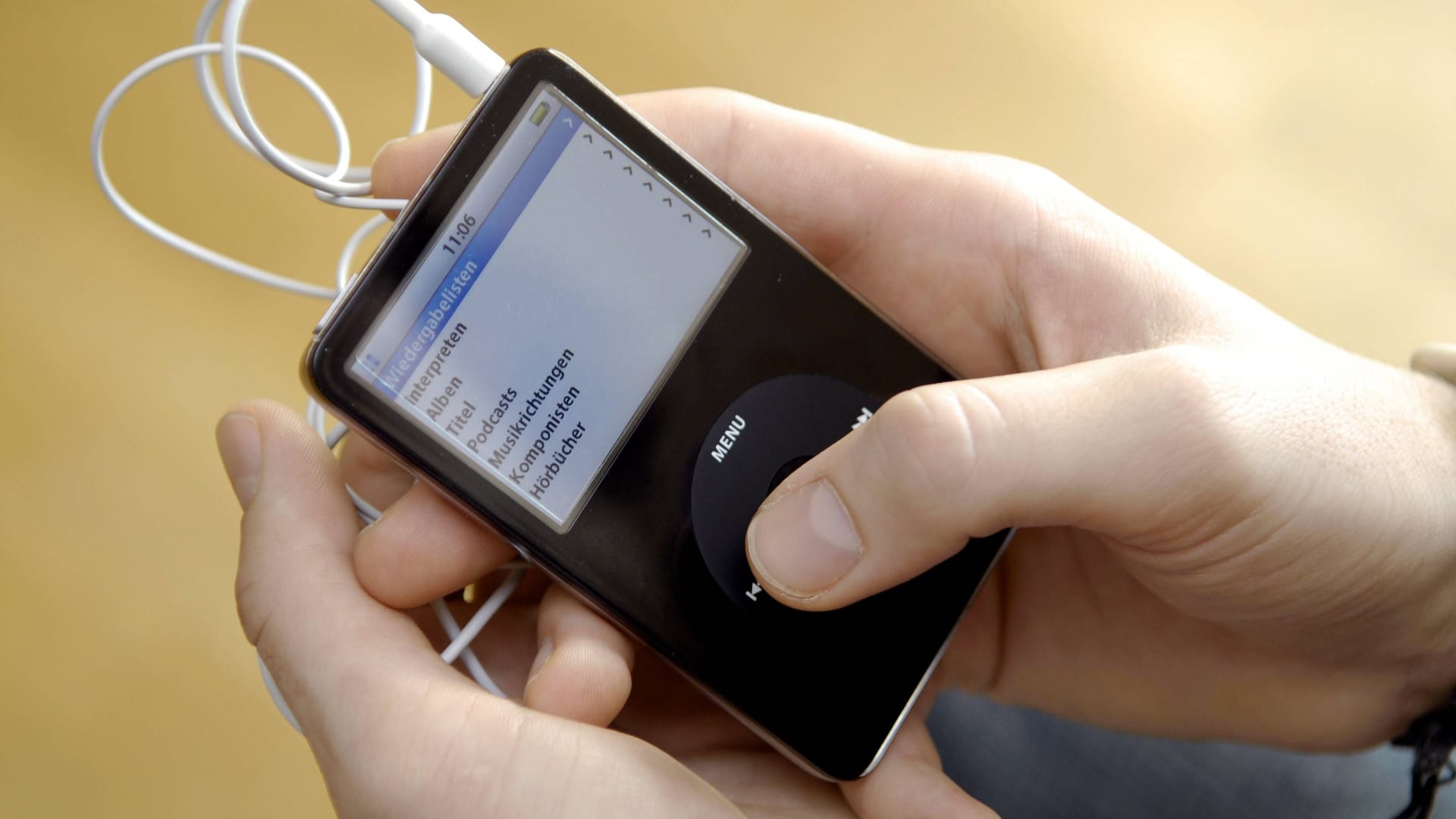 iPod: Mit dem MP3-Player machte Apple Umsätze in Milliardenhöhe. iPod: Mit dem MP3-Player machte Apple Umsätze in Milliardenhöhe.