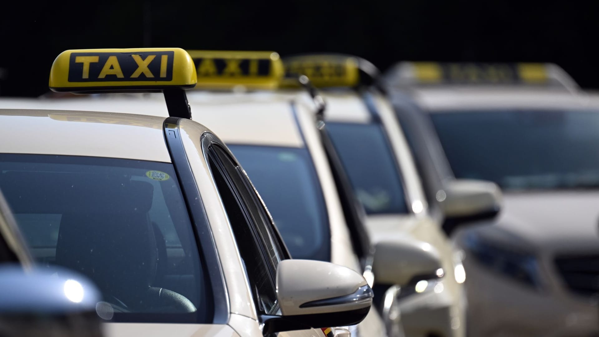 Taxis Taxis