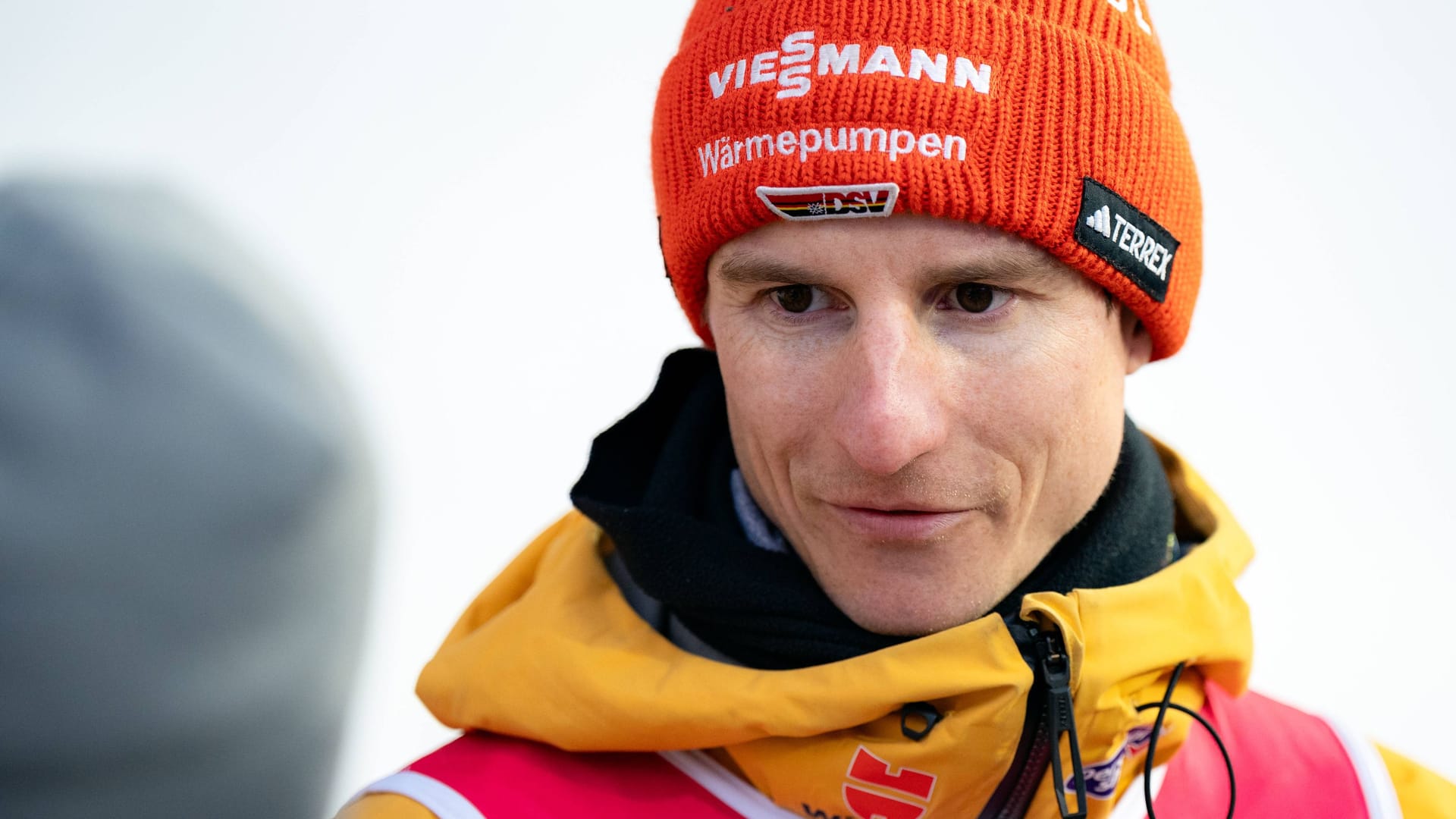 Karl Geiger: Er ist fünffacher Weltmeister und wurde zudem Skiflug-Weltmeister. Karl Geiger: Er ist fünffacher Weltmeister und wurde zudem Skiflug-Weltmeister.