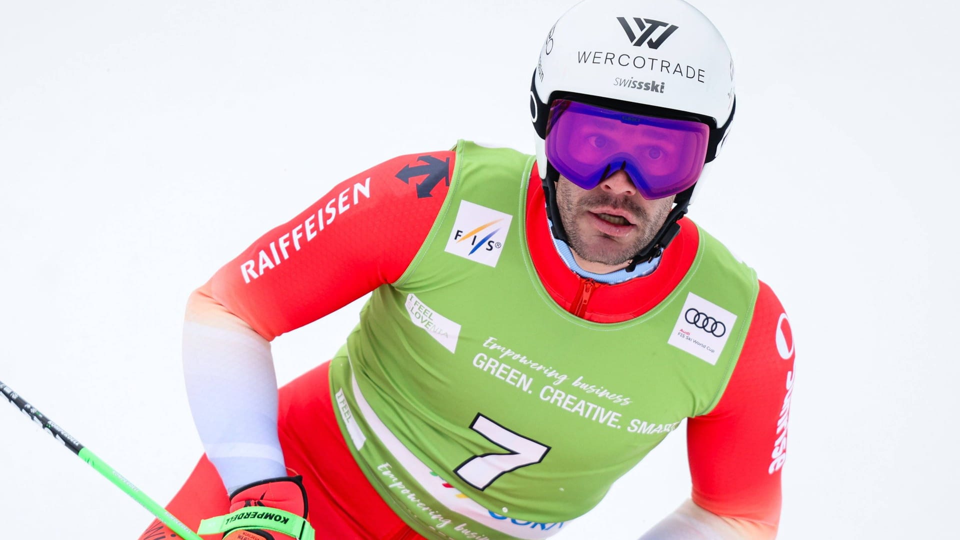 Thomas Tumler: Er ist auf die Disziplinen Super G und Riesenslalom spezialisiert. Thomas Tumler: Er ist auf die Disziplinen Super G und Riesenslalom spezialisiert.